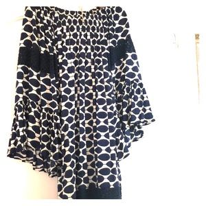Flounce Navy/Wht Top